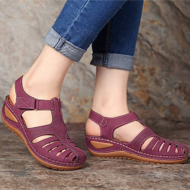 Amelia – Comfort Sandals with a Gentle Lift