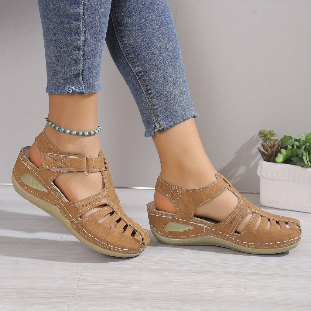 Amelia – Comfort Sandals with a Gentle Lift