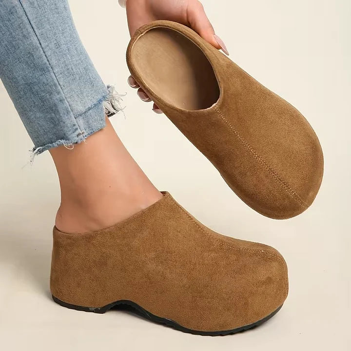 Breathable Wide-Toe Comfort Mules