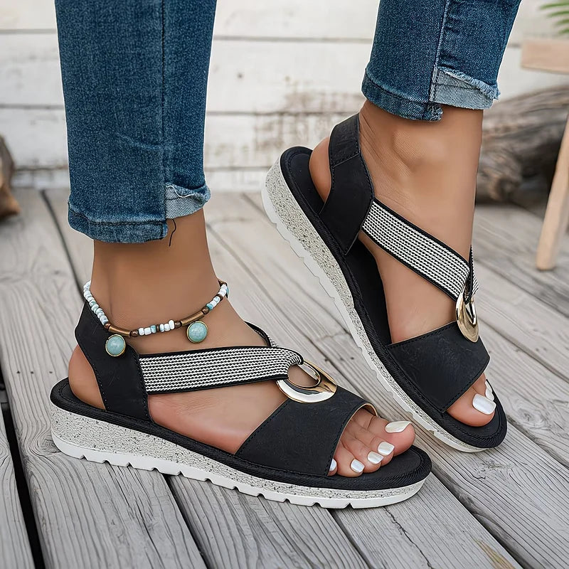 Marlene - Flat Sandals With Metal Buckle