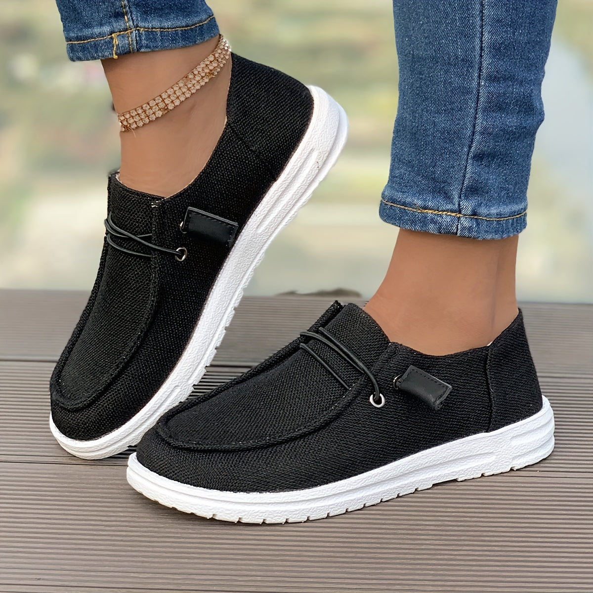 Grace - Casual Shoes