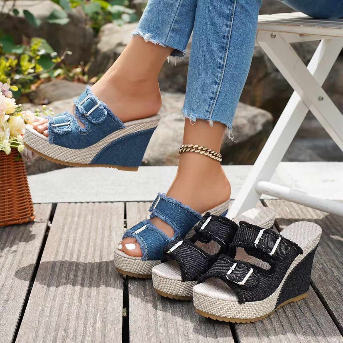 Zoya - Fray Edge Wedge Sandals With Modern Comfort Lift