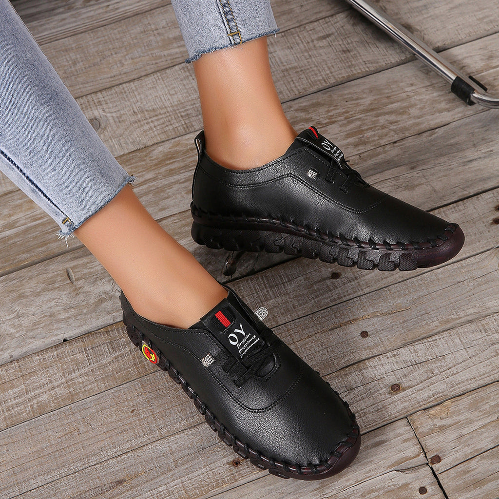 Layla – Leisure Shoes with Non-Slip Soles