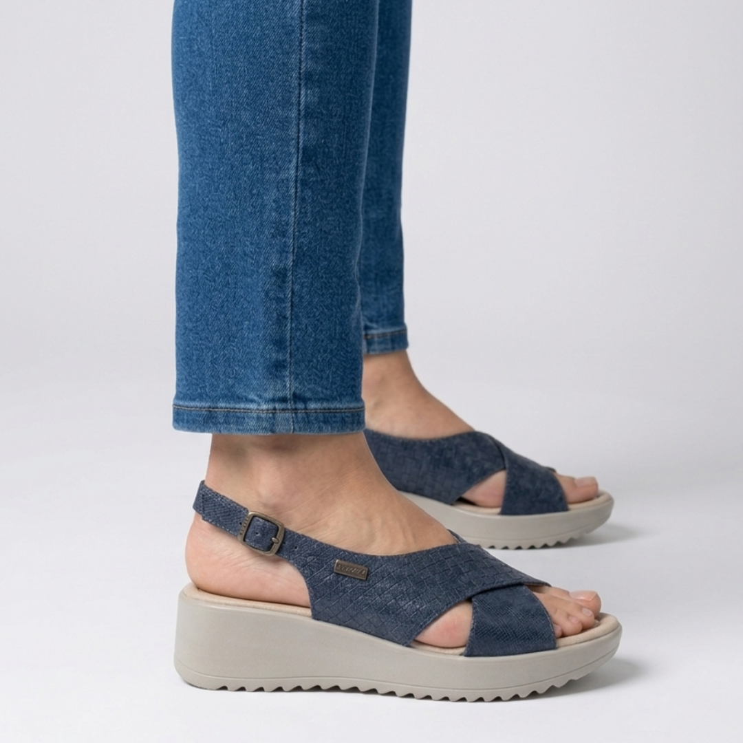 Jasmin - Cushioned Platform Sandals