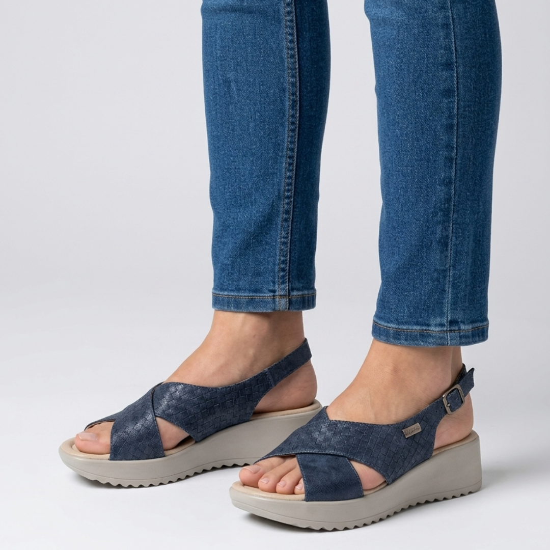 Jasmin - Cushioned Platform Sandals
