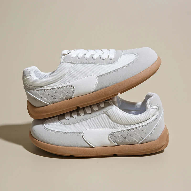 Susan – Shoes with a Wide Toe Cap