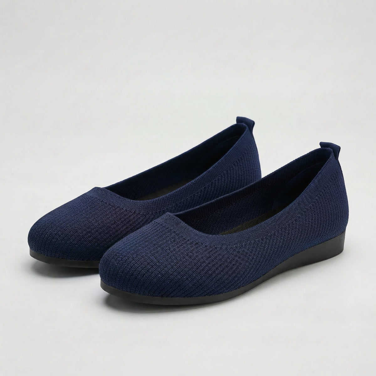 Rounded-Toe Flat Casual Shoes