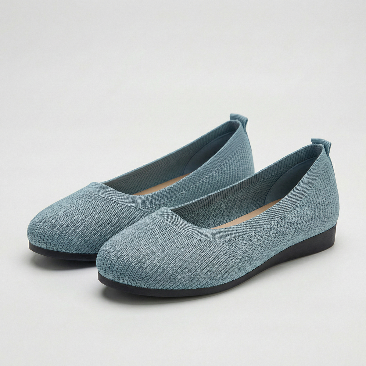 Rounded-Toe Flat Casual Shoes