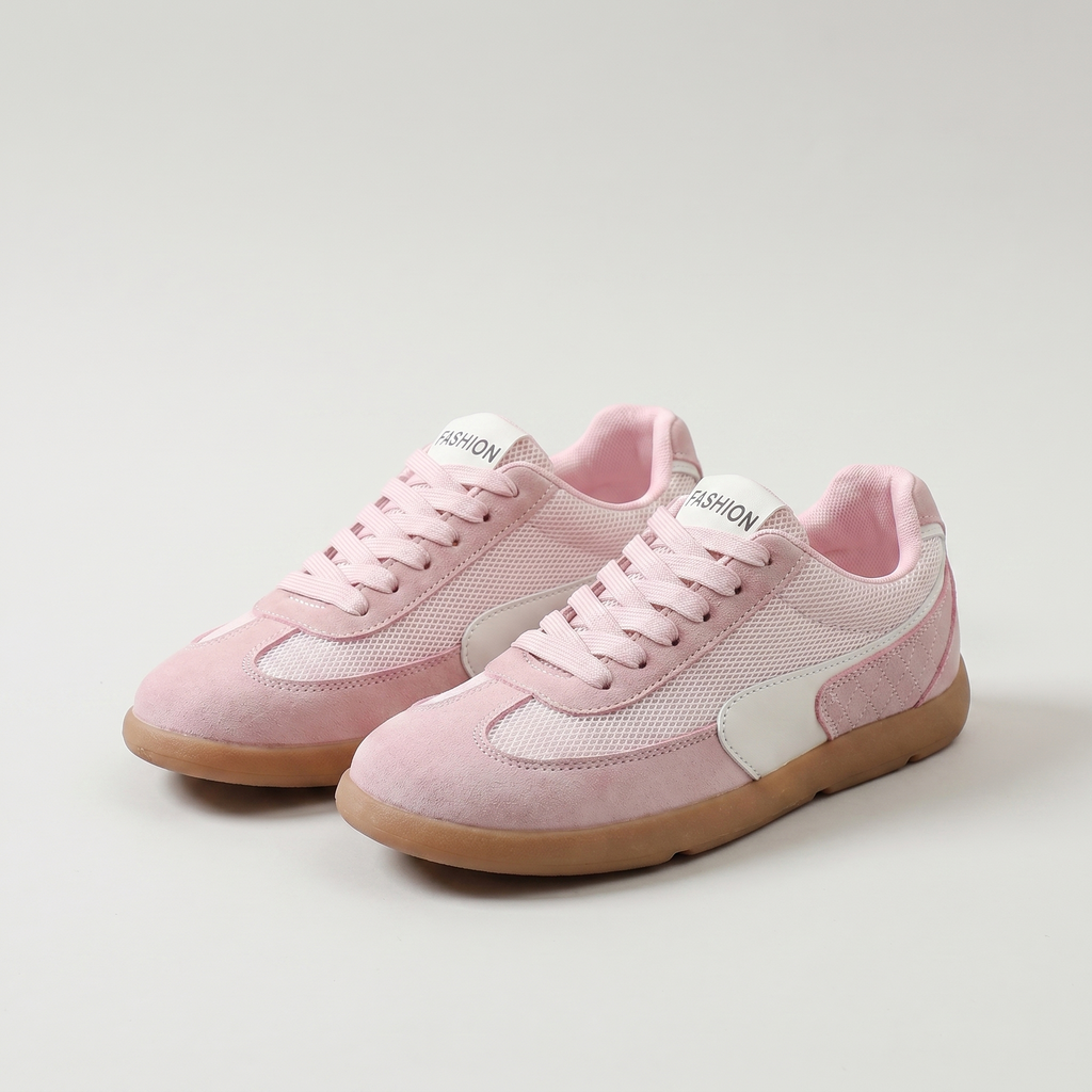 Susan – Shoes with a Wide Toe Cap