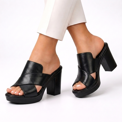 Arch Support Grip Sandals