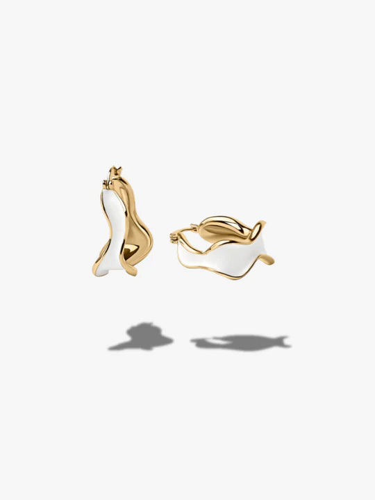 White detailed earring